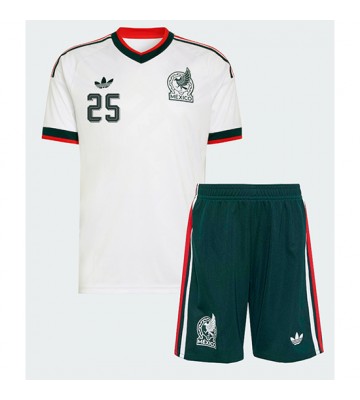 Mexico Roberto Alvarado #25 Udebanetrøje Børn VM 2026 Kortærmet (+ Korte bukser)